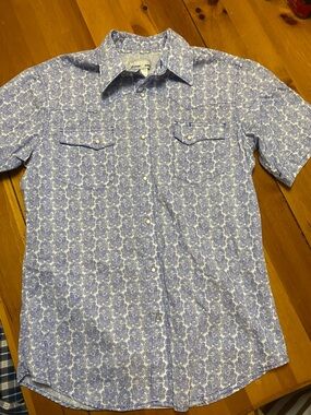 Wrangler Short Sleeve Blue Paisley Print Button-Down Shirt
